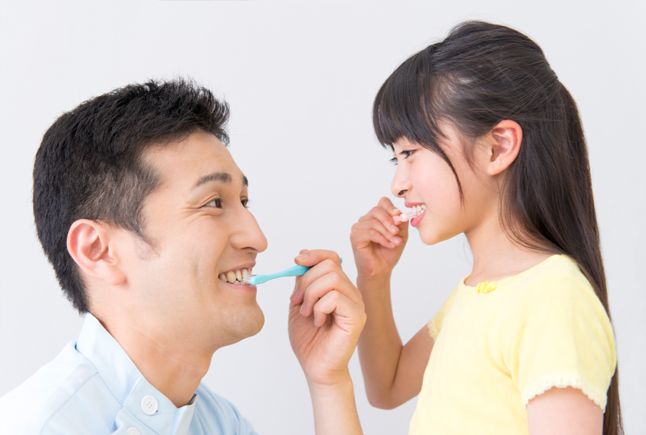 子どものころから歯科予防を習慣づければ将来も安心です